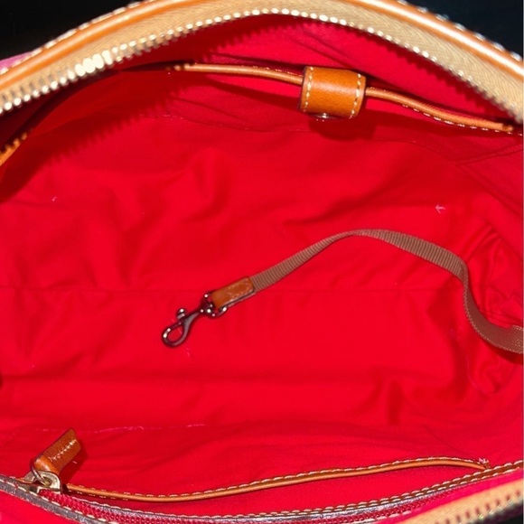 NWOT DONNEY AND BOURKE LEATHER PEBBLE PINK HOBO BAG - Picture 4 of 12